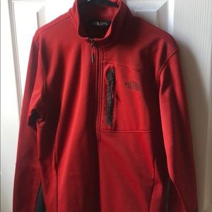 Red north face 1/4 zip